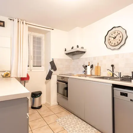 Etxexuria Apartman *