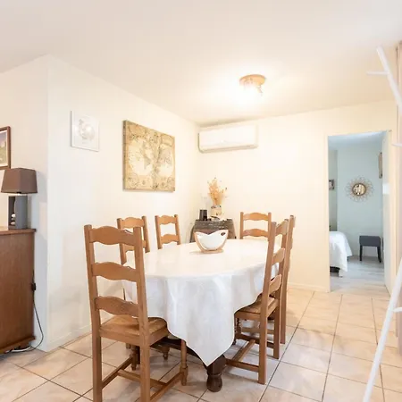Apartman Etxexuria *